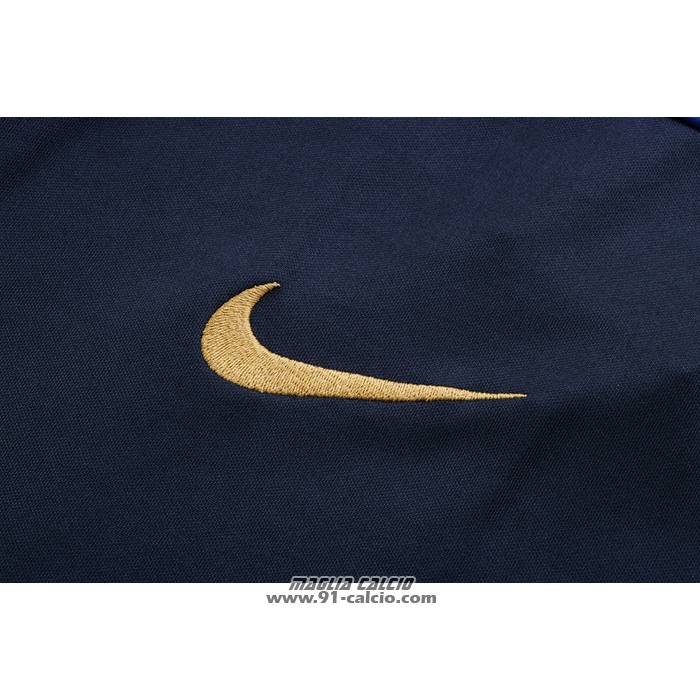 Tuta da Track
 Francia
 Manica Corta
 2022-2023 Blu
 - Pantaloncini
